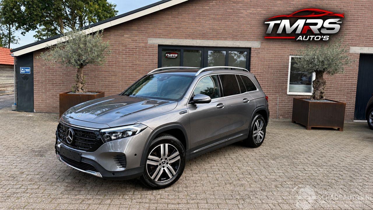 Mercedes EQB EQB 300+ 4Matic 7 Sitzer Ambiance Leder Camera