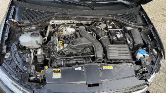 Volkswagen T-Roc  picture 16