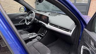 BMW iX1 iX1 30 xDrive M Sport PANORAMA HUD 360view VOLLL picture 4
