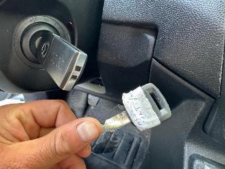 Mazda 5 7 PLACES picture 22