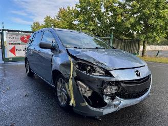 Mazda 5 7 PLACES picture 7