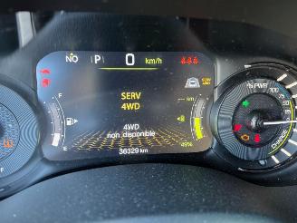 Jeep Renegade 4X4 picture 15