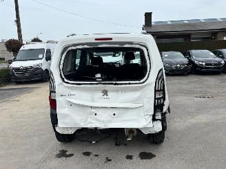 Peugeot Rifter 5 SEATS picture 16
