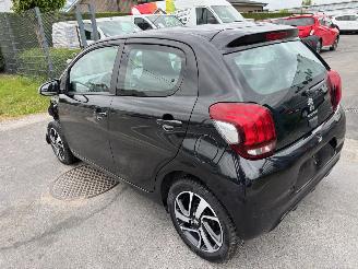 Peugeot 108  picture 5