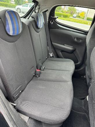 Peugeot 108  picture 7