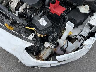 Ford Transit Courier Van  picture 17