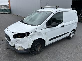Ford Transit Courier Van  picture 2