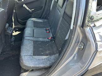 Peugeot 2008  picture 7