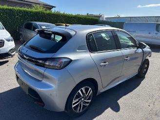 Unfallwagen Peugeot 208  2020/7