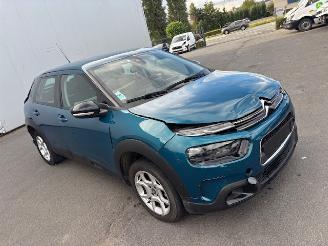 Damaged car Citroën C4 cactus  2019/2