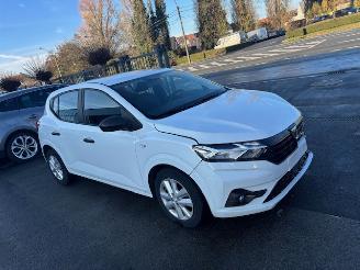 Vaurioauto  passenger cars Dacia Sandero GPL 2021/6