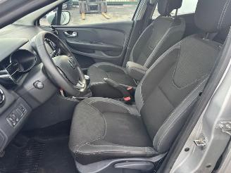 Renault Clio  picture 6