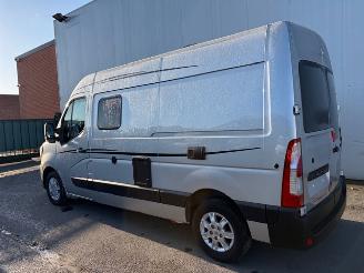 Renault  MASTER 4 PERSONS picture 3