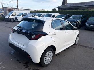 škoda osobní automobily Toyota Yaris HYBRID 2021/12