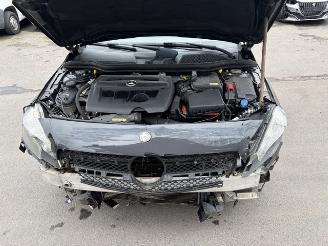 Mercedes A-klasse AUTOMAAT picture 7