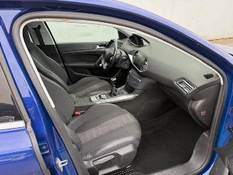 Peugeot 308  picture 5