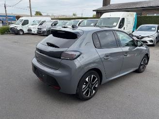 Vaurioauto  passenger cars Peugeot 208  2024/2