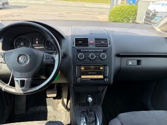 Volkswagen Touran 7pl AUTOMAAT picture 5