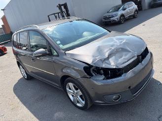 Volkswagen Touran 7pl AUTOMAAT picture 3