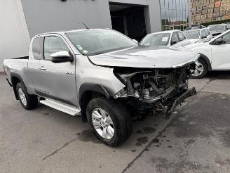 Toyota Hilux 4x4 picture 3