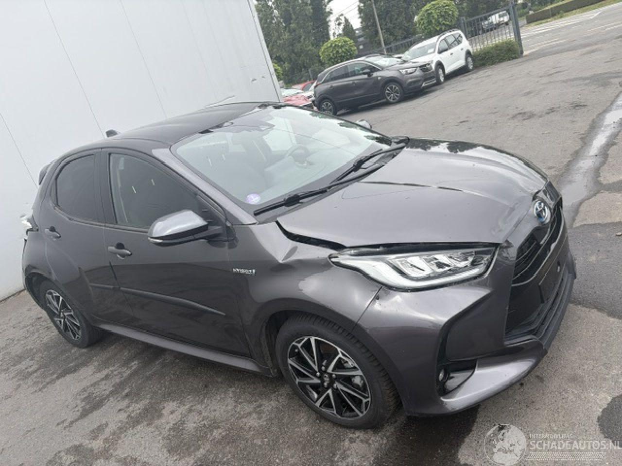 Toyota Yaris HYBRID AUTOMAAT