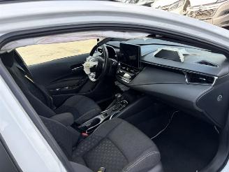 Toyota Corolla Touring Sports HYBRID picture 4