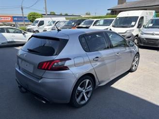 Coche accidentado Peugeot 208 STYLE 2019/4