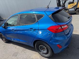 Ford Fiesta  picture 5
