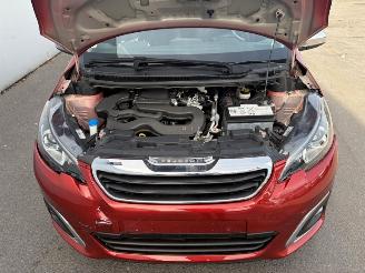 Peugeot 108  picture 14