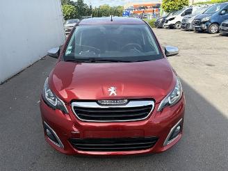 Peugeot 108  picture 4