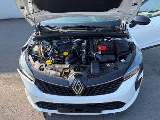 Renault Clio  picture 11