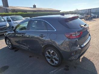 Kia Ceed  picture 4