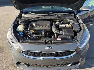 Kia Ceed  picture 9