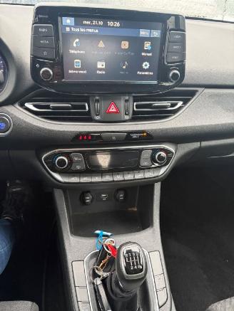 Hyundai I-30  picture 9