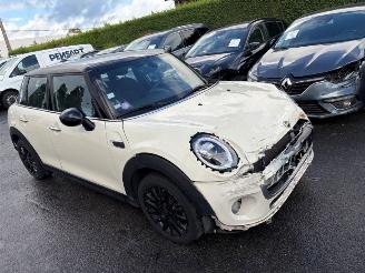 Mini Cooper AUTOMAAT picture 4