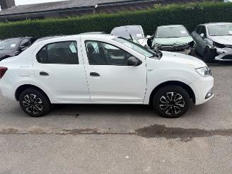 Dacia Logan  picture 13