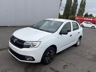 Coche accidentado Dacia Logan  2019/8