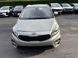 Kia Carens 7 seats picture 5