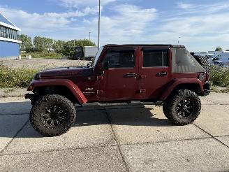 Jeep Wrangler Unlimited Sahara 3.8 Verhoogd picture 2