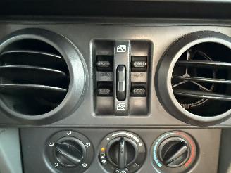 Jeep Wrangler Unlimited Sahara 3.8 Verhoogd picture 12