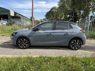 Opel Corsa 1.2 GS Stoel en Stuurverwarming picture 4