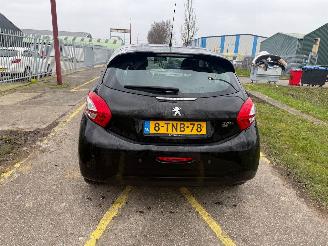 Peugeot 208 1.2 e-VTi Envy Automaat picture 4