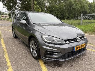 Coche accidentado Volkswagen Golf 1.0 TSI Highline R Business 2018/6