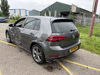 Volkswagen Golf 1.0 TSI Highline R Business picture 5