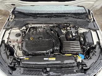 Volkswagen Golf 1.5 TSI Style picture 16