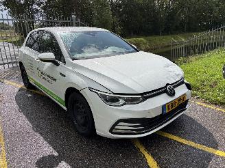 uszkodzony samochody osobowe Volkswagen Golf 1.5 TSI Style 2022/7