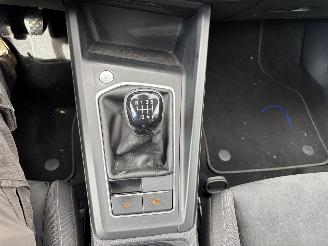 Volkswagen Golf 1.5 TSI Style picture 13