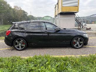BMW 1-serie 120i High Executive M picture 6