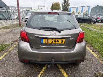 Toyota Yaris 1.3 VVT-i Trend NAP picture 4
