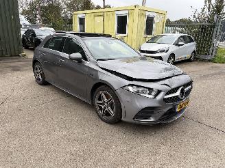 Coche accidentado Mercedes A-klasse 250e Premium Plus AMG 2020/6